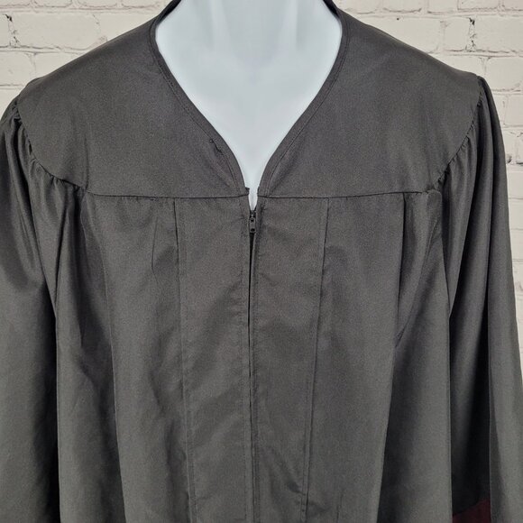 Texas A&M University Aggies Black & Maroon Zipped College Graduation Gown - Picture 3 of 10